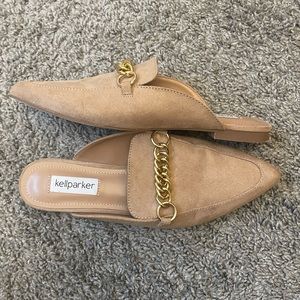 Kell Parker tan chain mules size 7.5